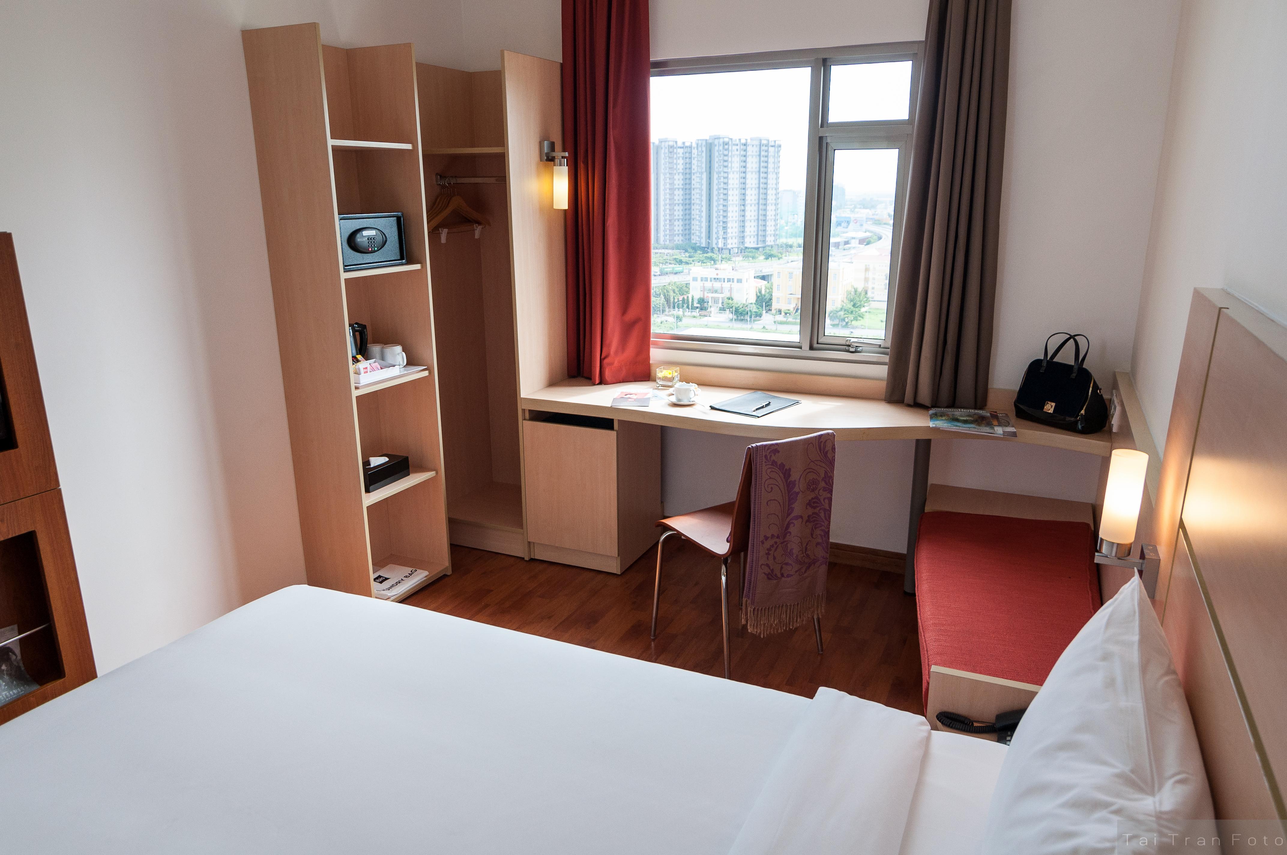 Hotel Ibis Saigon South Ho-Chi-Minh-Stadt Exterior foto